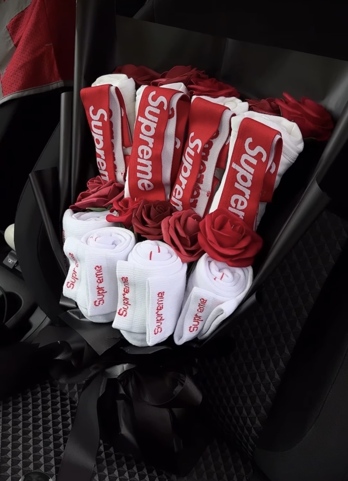 Supreme Rose Bouquet